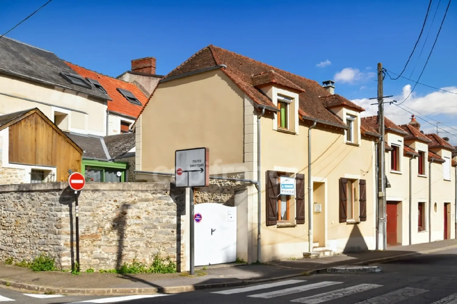  te koop stadshuis Dourdan Essonne 2