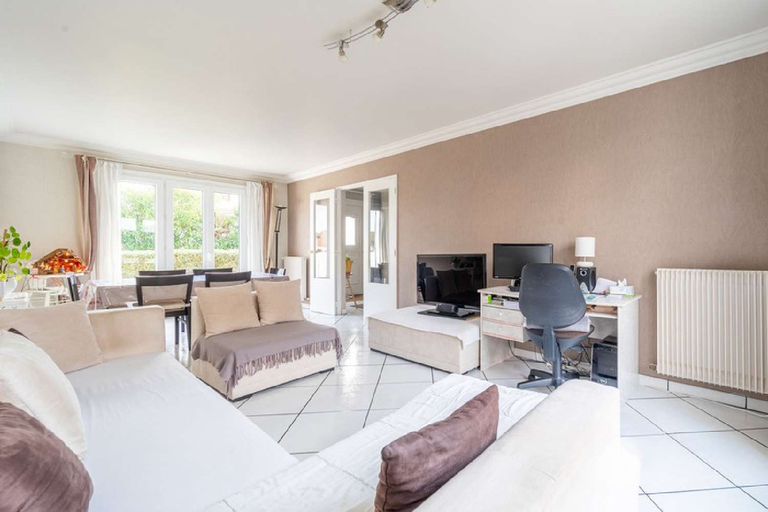  te koop stadshuis Longjumeau Essonne 1