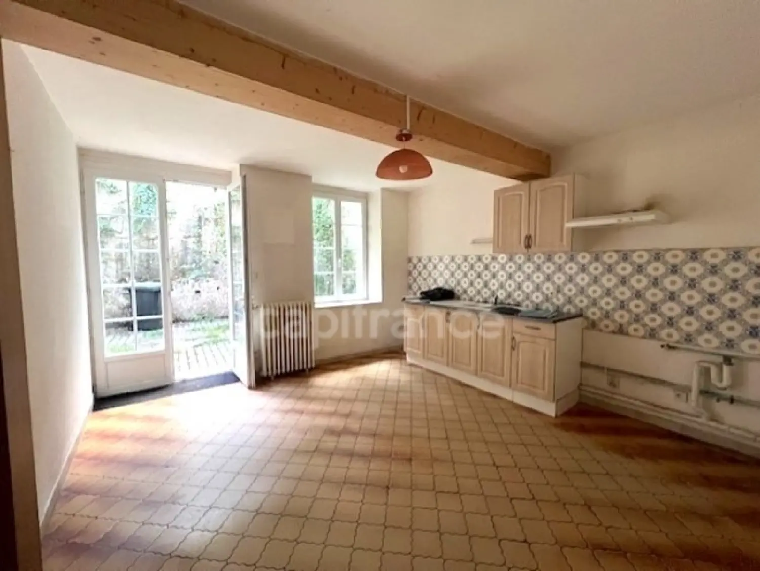  te koop stadshuis Saintes Charente-Maritime 3