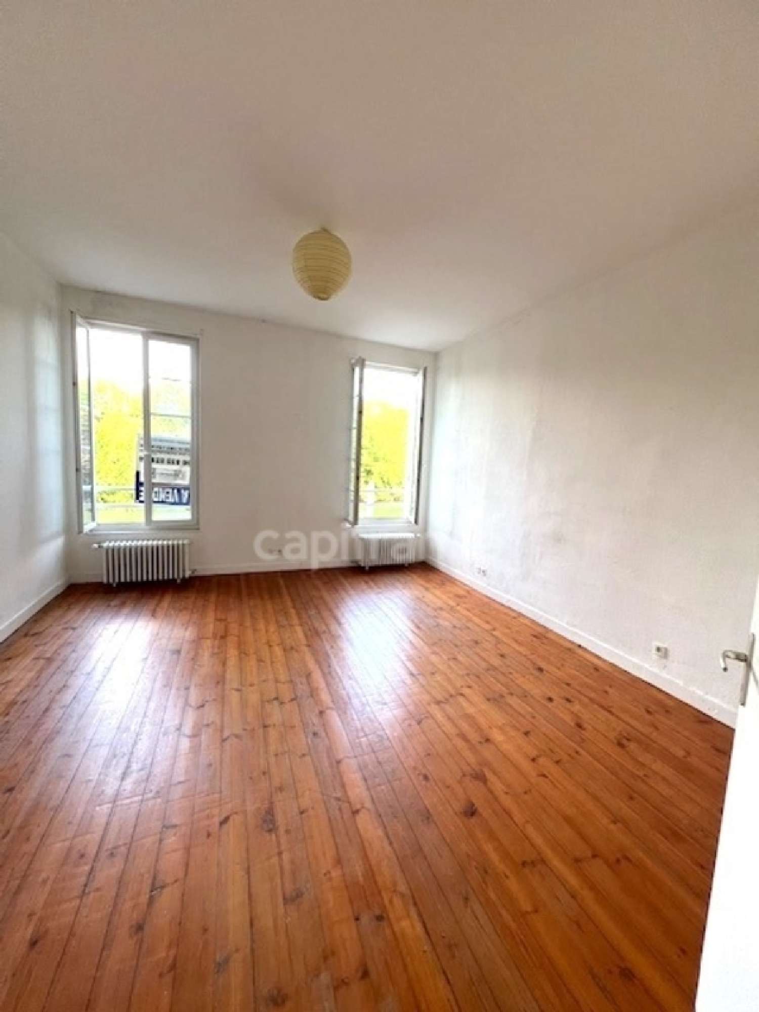  te koop stadshuis Saintes Charente-Maritime 6
