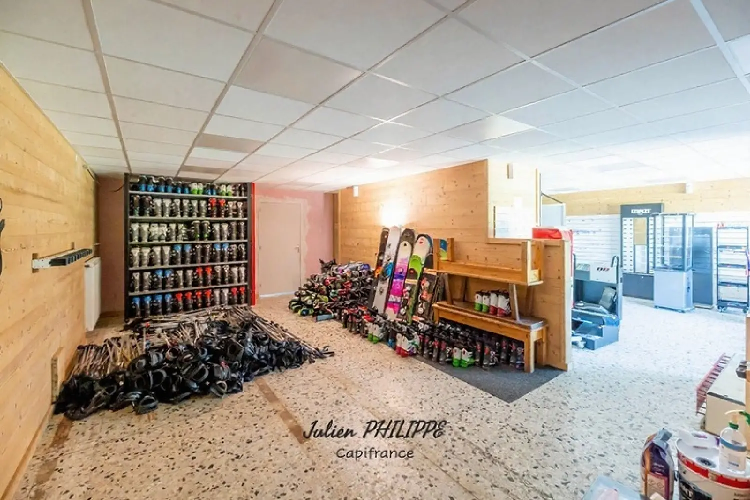  à vendre commerce Ancelle Hautes-Alpes 4