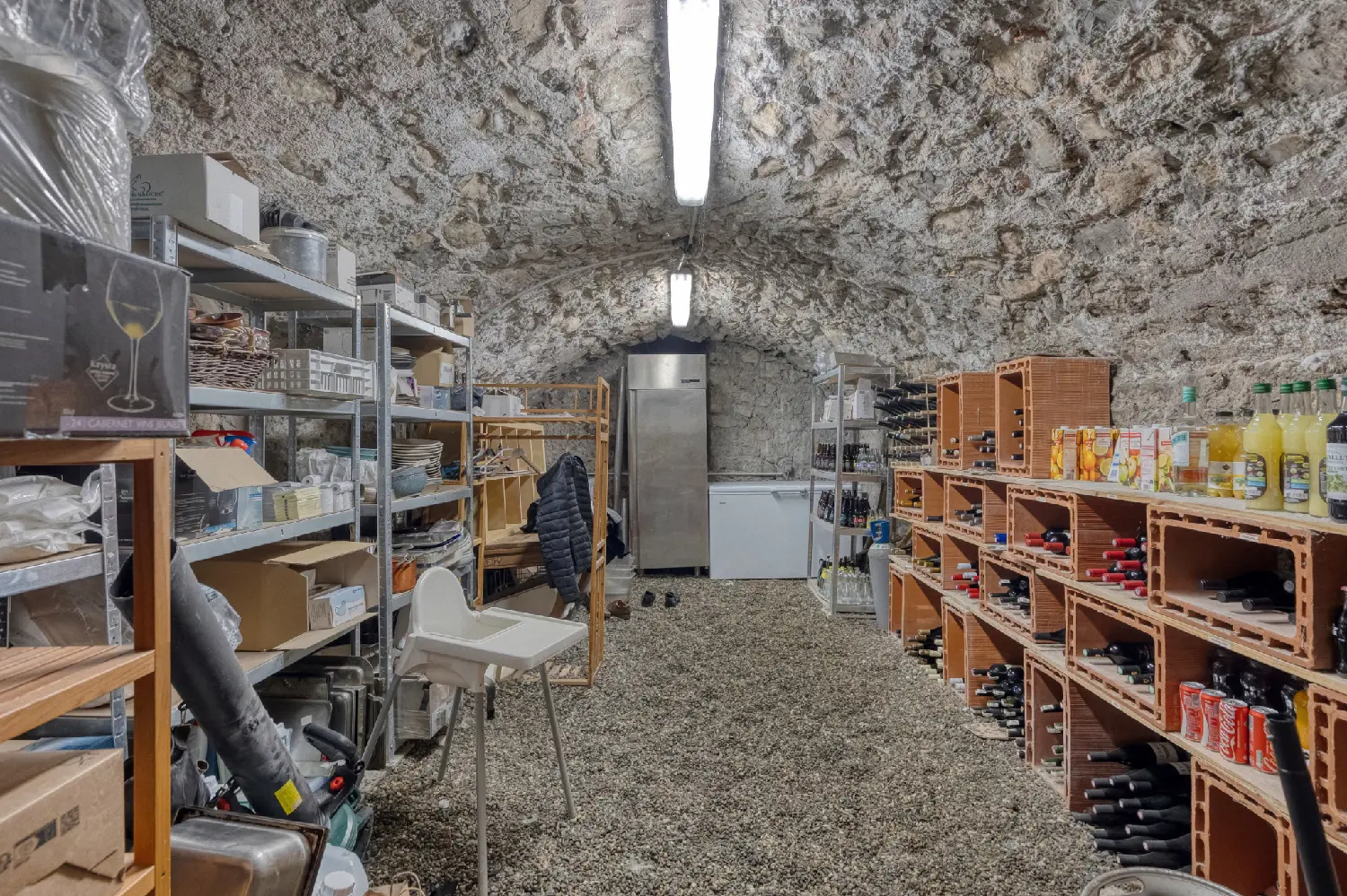  for sale commercial Crolles 38920 Isère 3