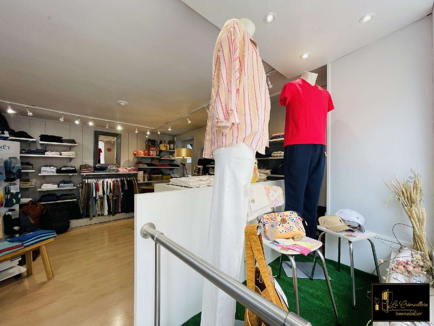  for sale commercial Dourdan Essonne 3