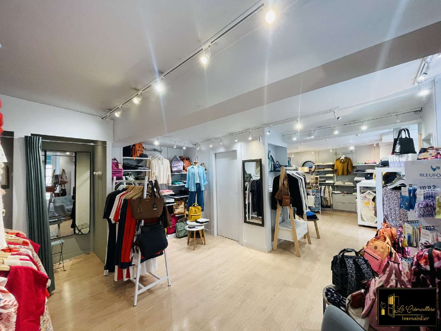  for sale commercial Dourdan Essonne 8