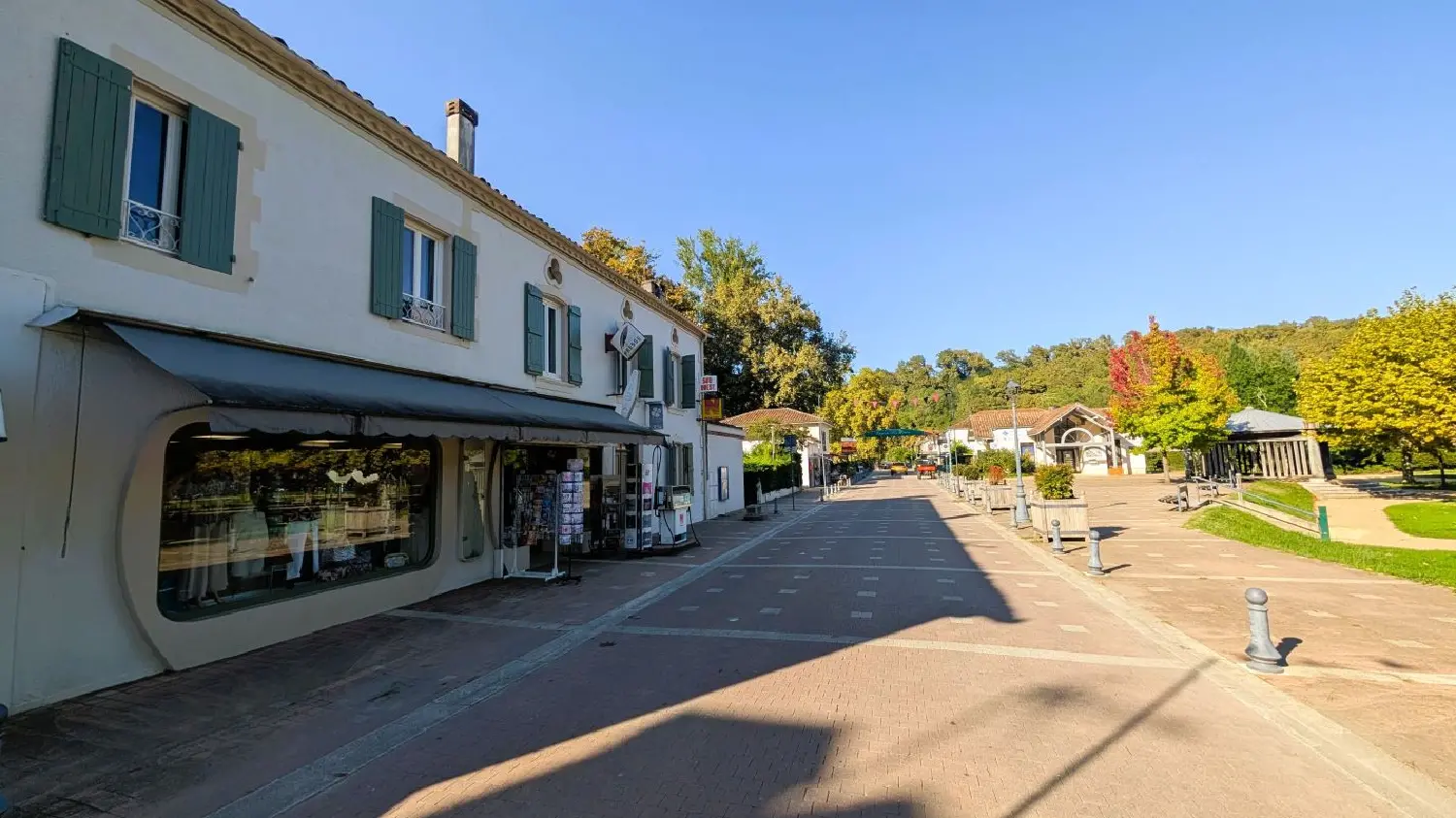  te koop bedrijfsruimte/ kantoor Eugénie-les-Bains Landes 2