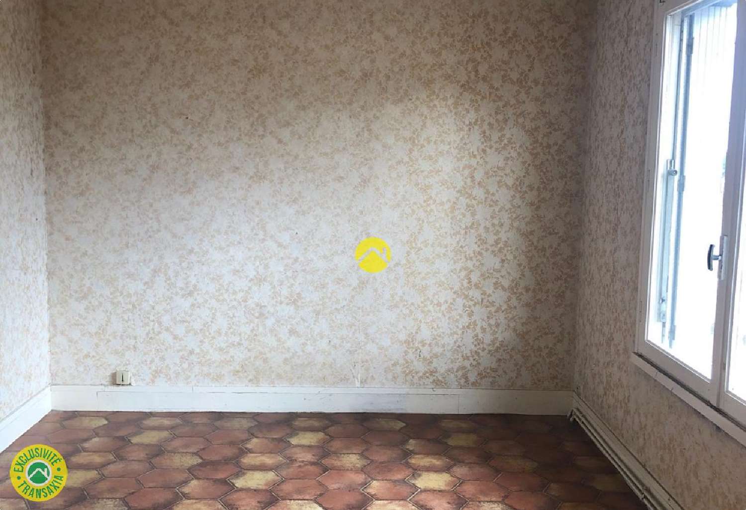 te koop bedrijfsruimte/ kantoor Luçay-le-Mâle Indre 6