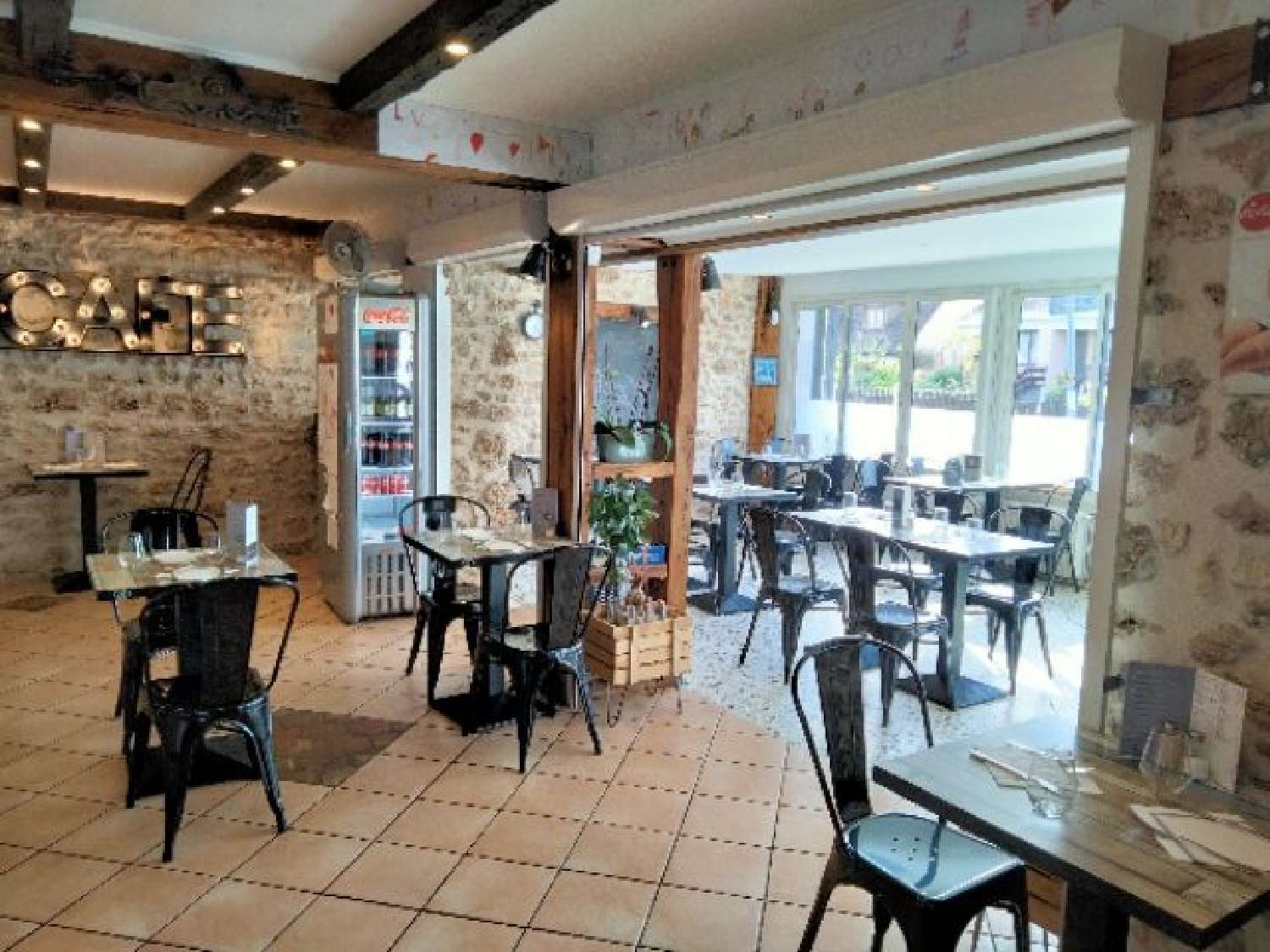  for sale commercial Magny-les-Hameaux Yvelines 2