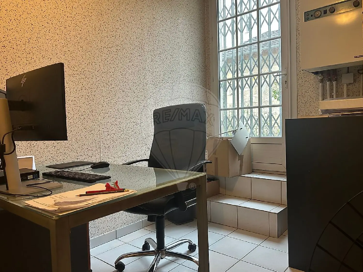  te koop bedrijfsruimte/ kantoor Nevers Nièvre 5