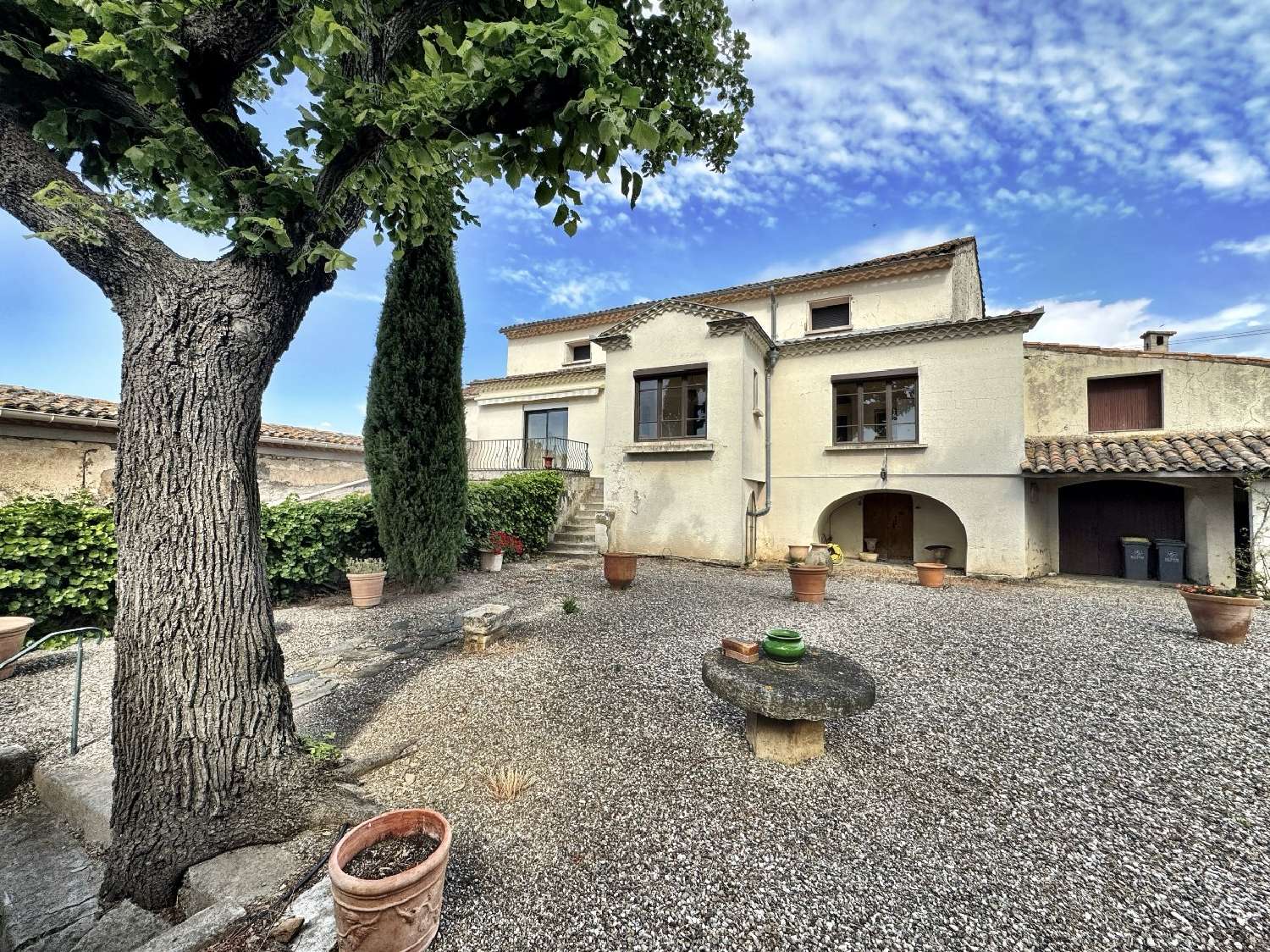  te koop boerderij Cabrerolles Hérault 1