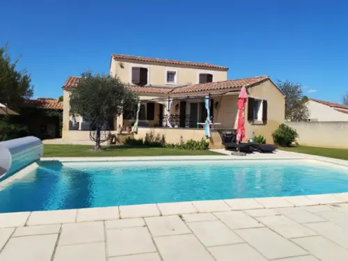 Fontvieille Bouches-du-Rhône Bauernhof Bild 7136606