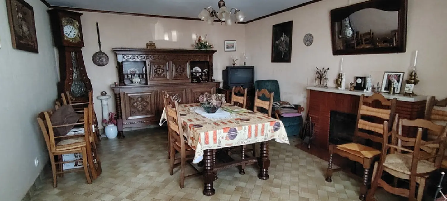  te koop boerderij Louin Deux-Sèvres 7