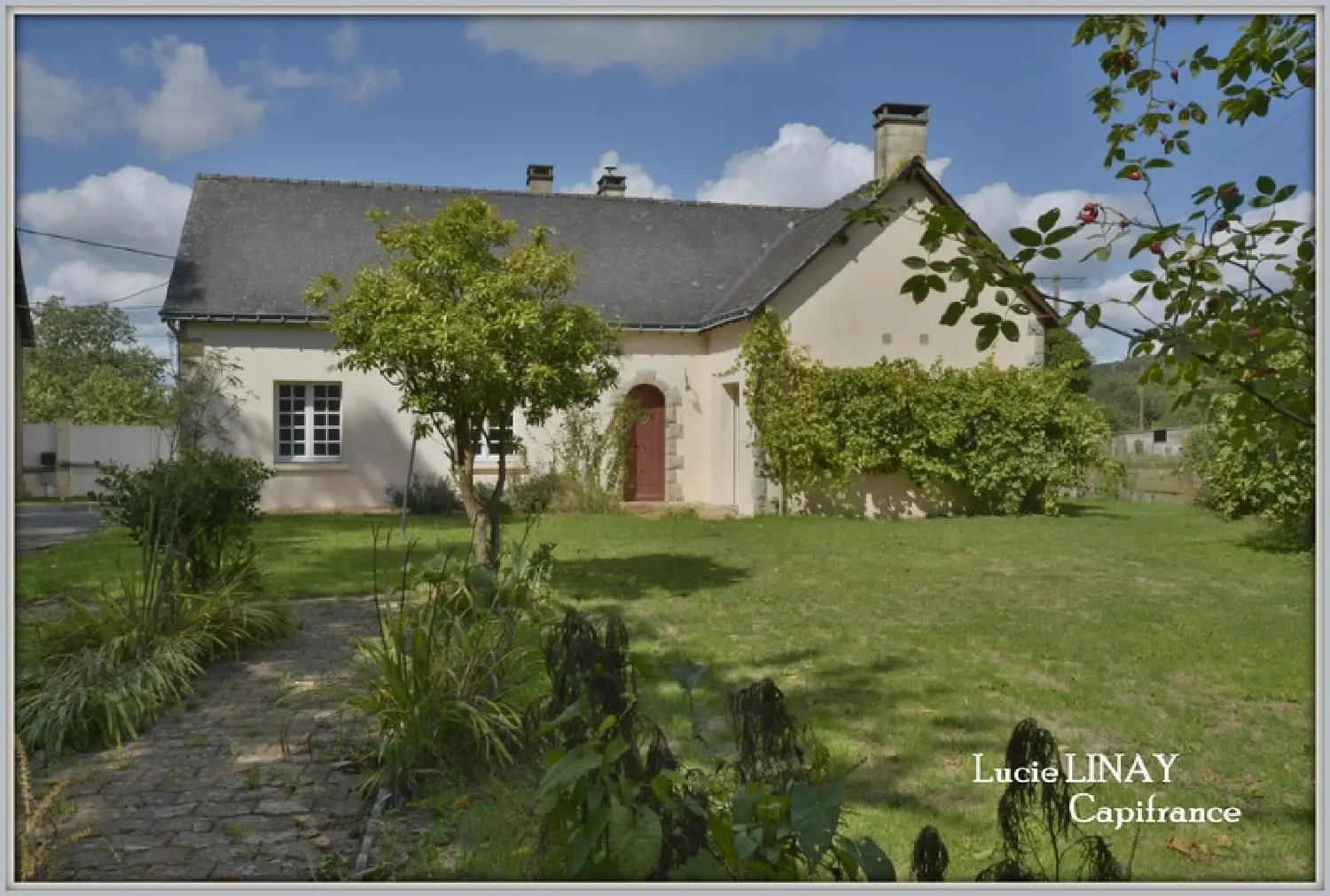  te koop boerderij Saint-Pierre-des-Landes Mayenne 1