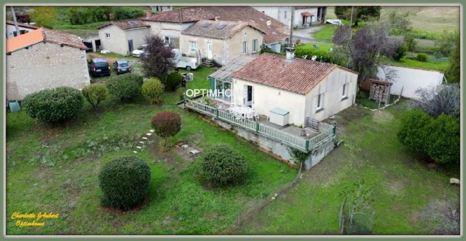  for sale farm Saint-Quentin-de-Chalais Charente 2