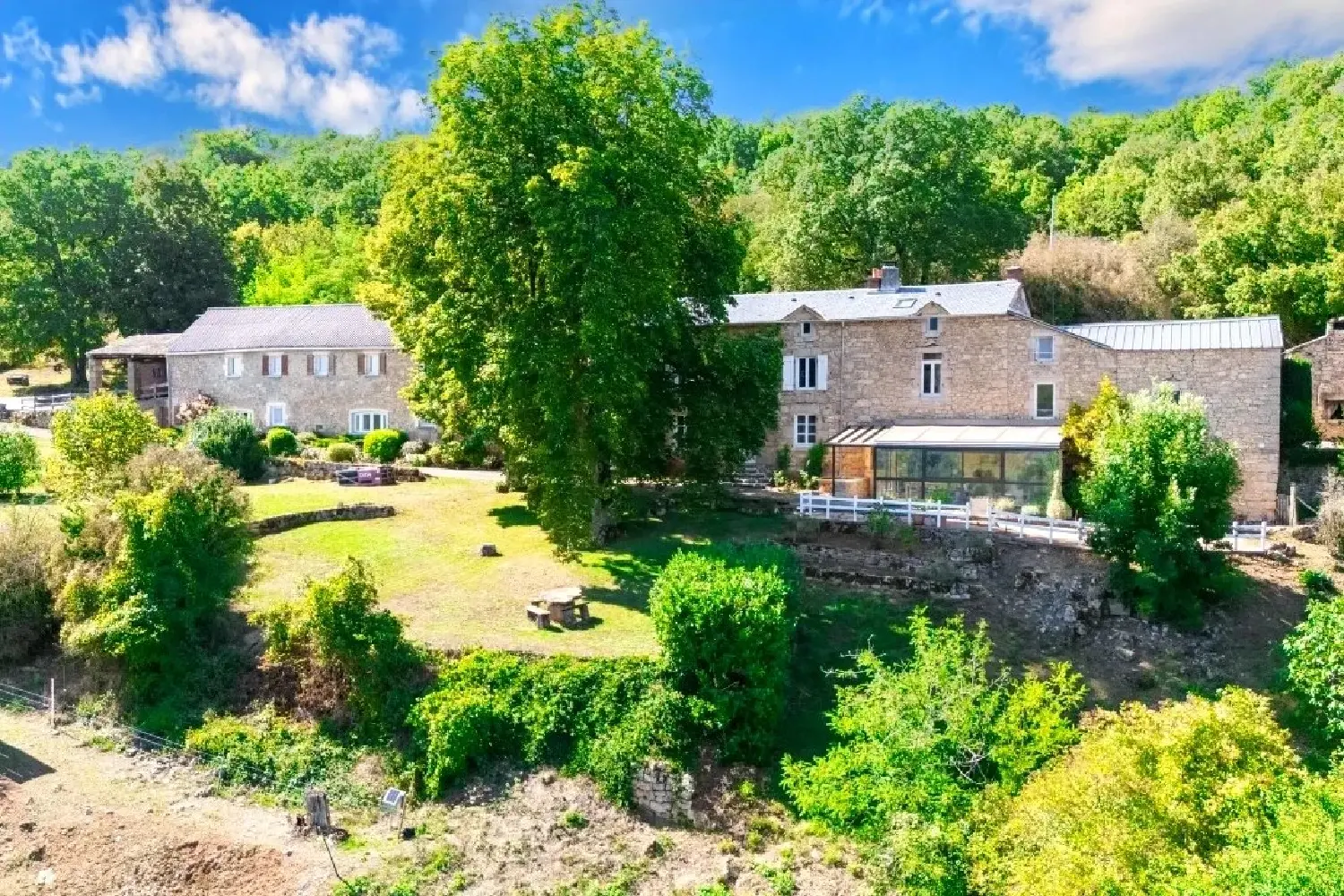  te koop boerderij Sévérac-le-Château Aveyron 4