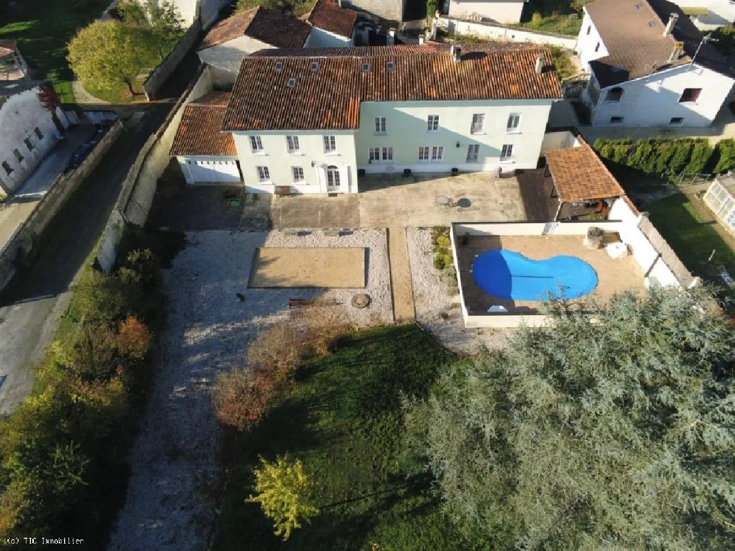  à vendre maison Aigre Charente 3