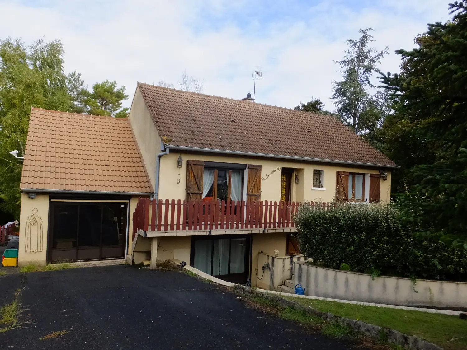  for sale house Ainay-le-Château Allier 2