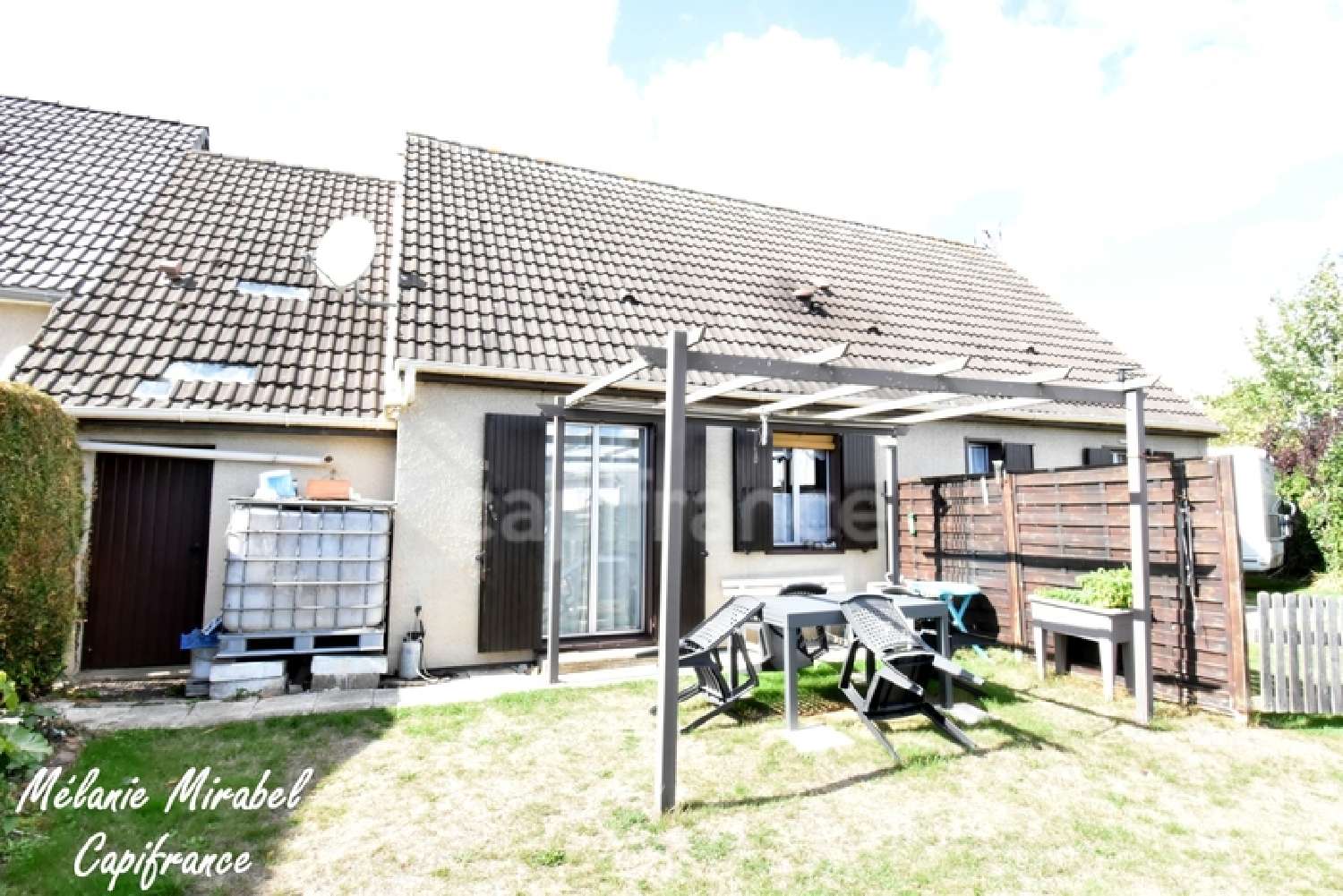  te koop huis Angerville-la-Campagne Eure 2
