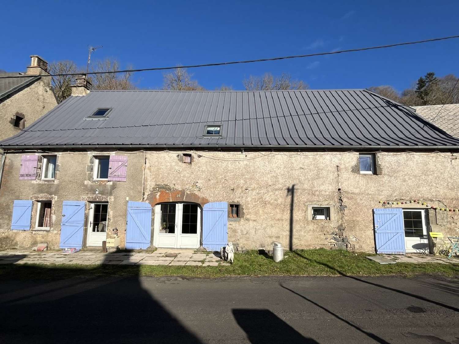  for sale house Anzat-le-Luguet Puy-de-Dôme 1