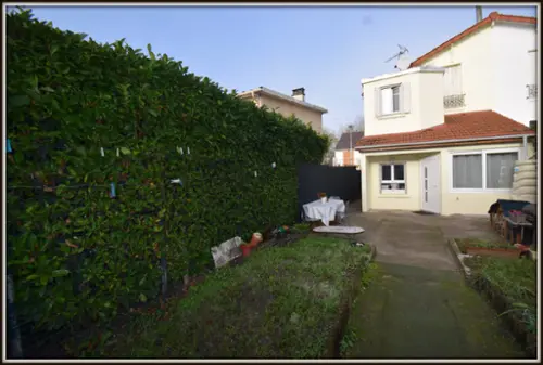 Aulnay-sous-Bois Seine-Saint-Denis huis foto 7137090