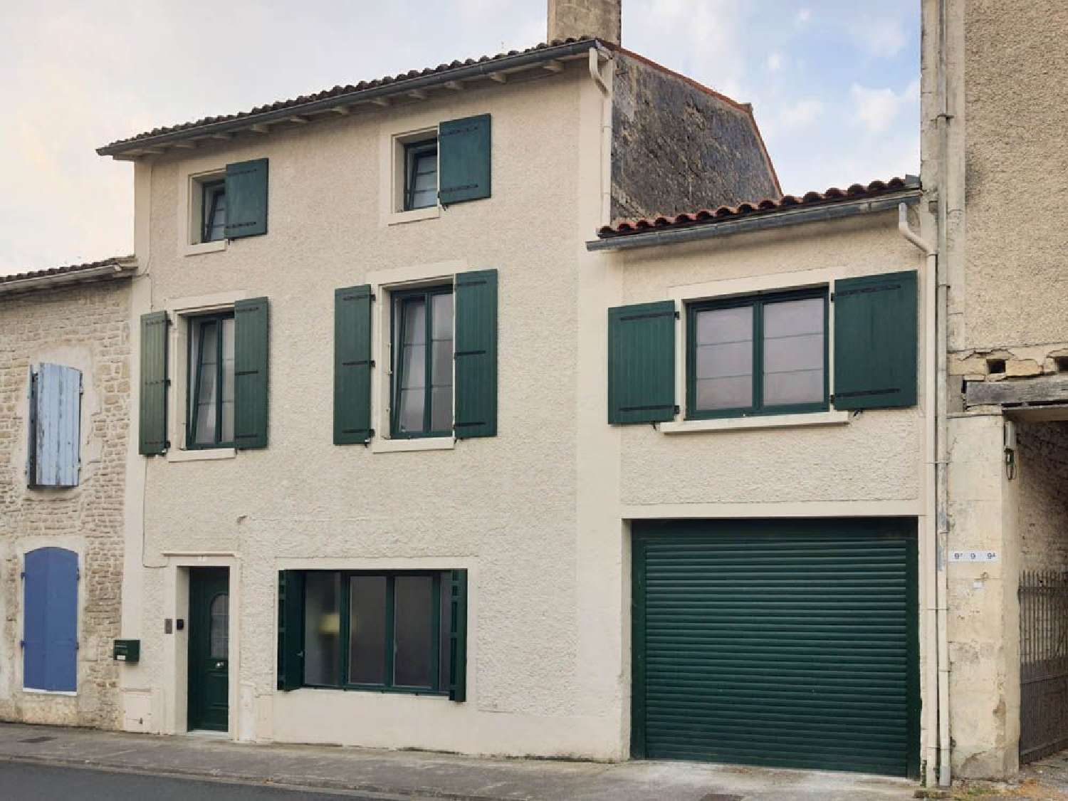  for sale house Aulnay Charente-Maritime 1