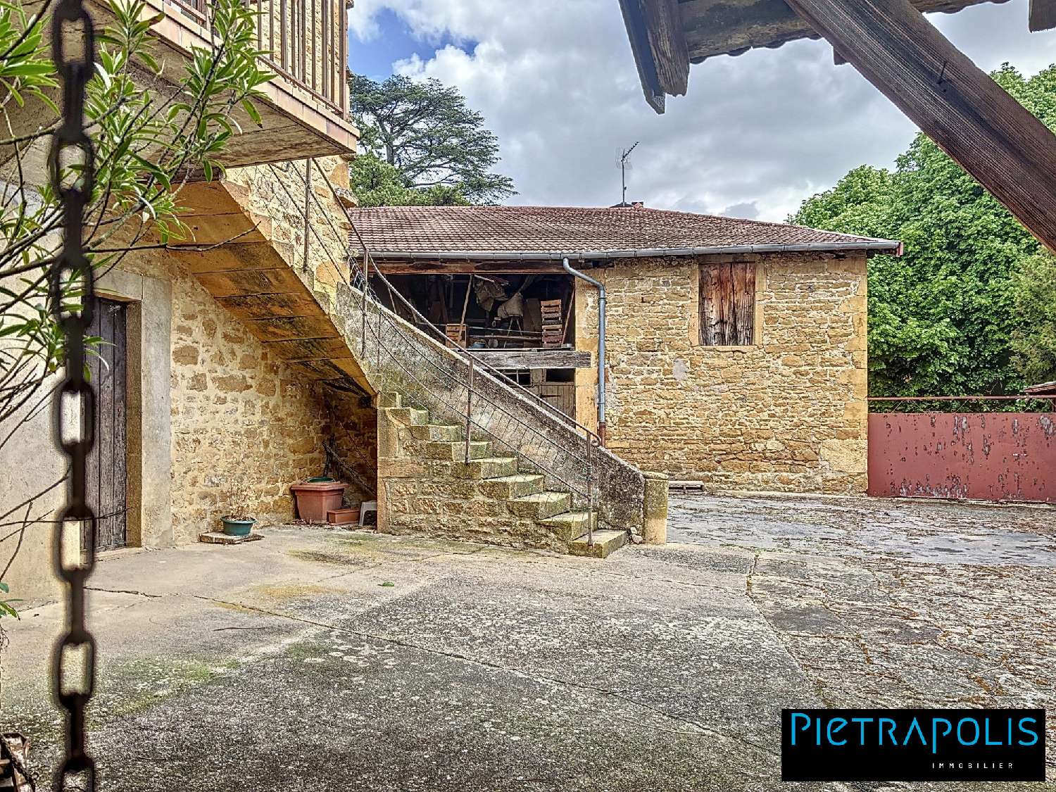  for sale house Bagnols Rhône 6