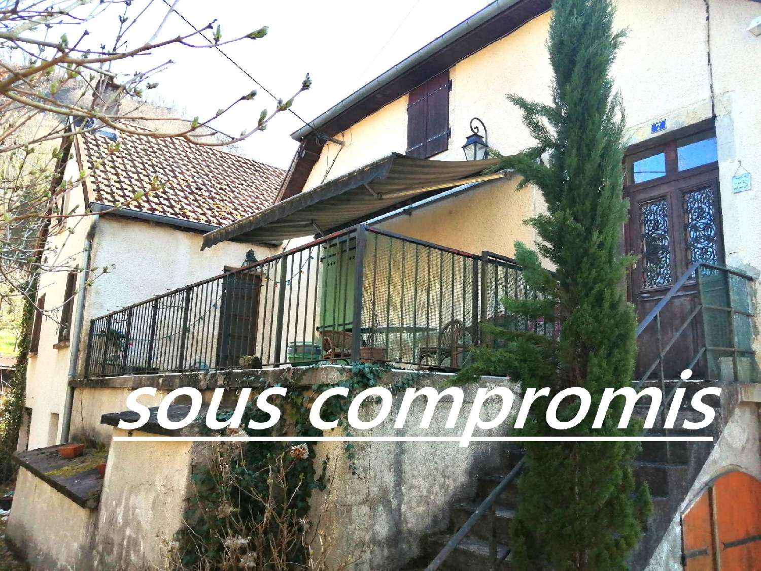  te koop huis Baume-les-Dames Doubs 1