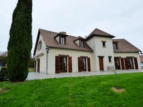 Bourbon-l'Archambault Allier Haus Bild 7135673