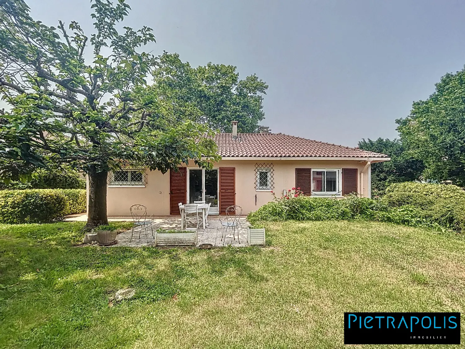  te koop huis Bron Rhône 1