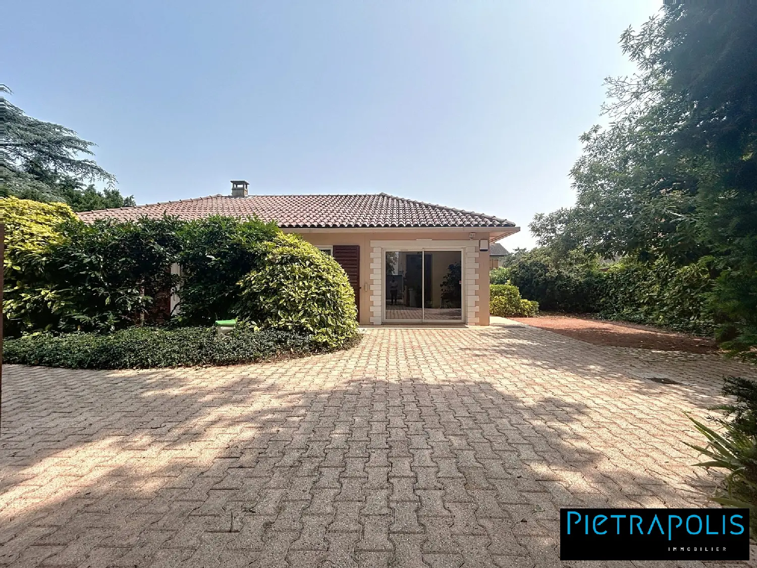  te koop huis Bron Rhône 7