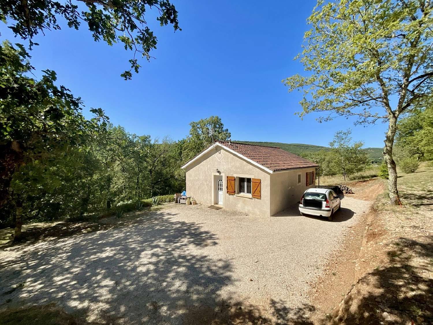  for sale house Cadrieu Lot 1