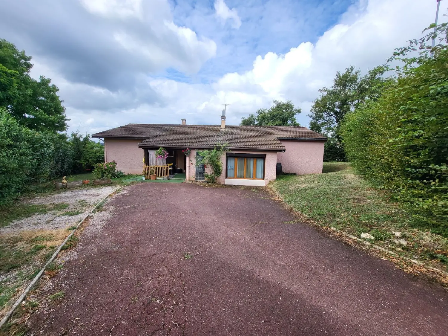  te koop huis Chalamont Ain 1