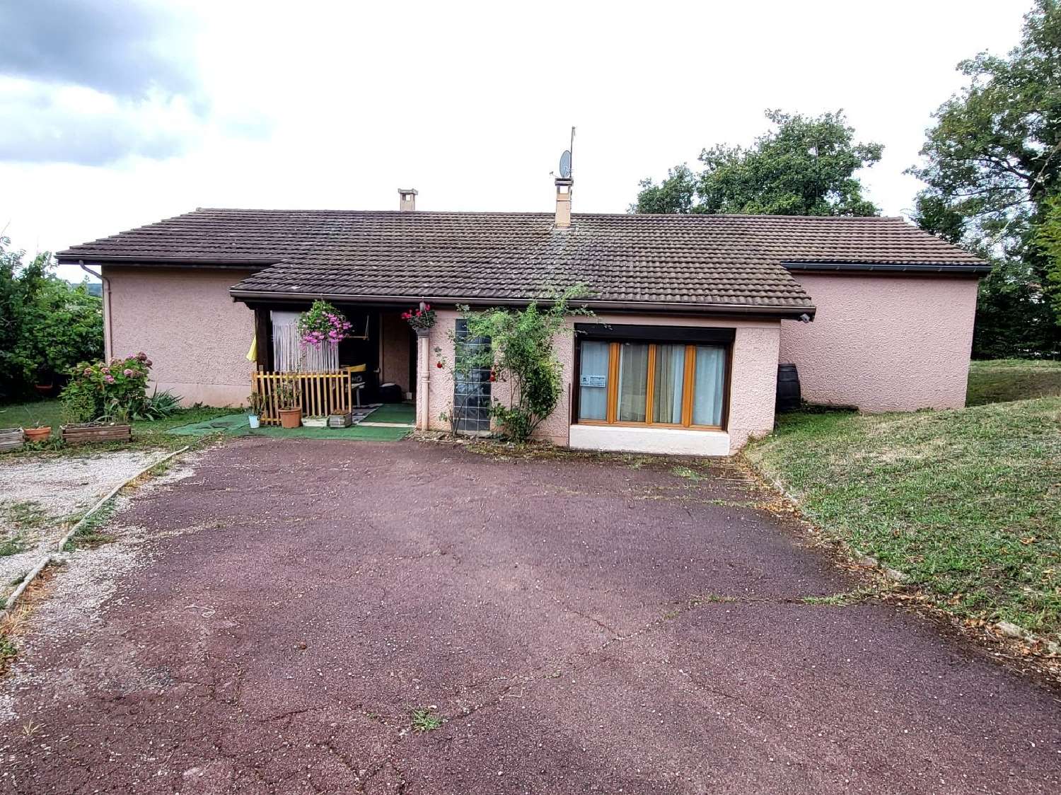  for sale house Chalamont Ain 1