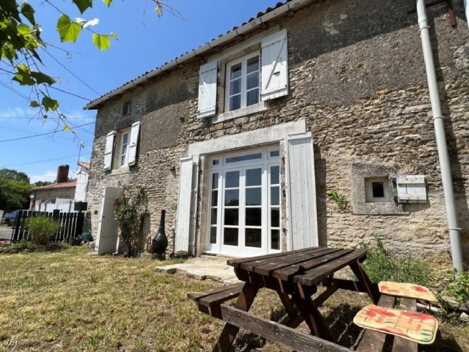  à vendre maison Champagne-Mouton Charente 3