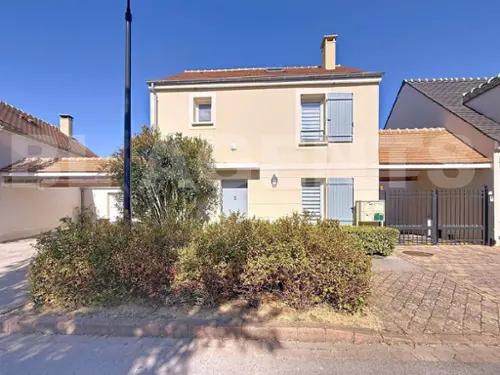 Chessy Seine-et-Marne huis foto 7138398
