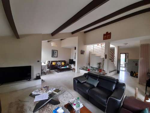 Chevilly-Larue Val-de-Marne huis foto 7137047
