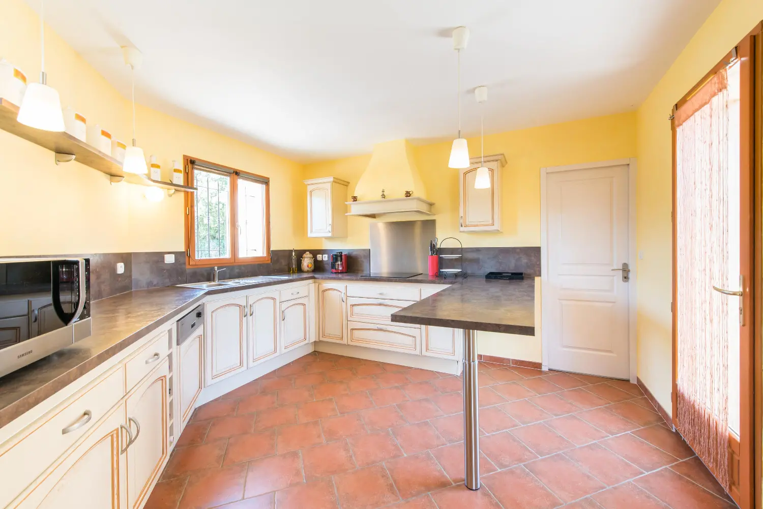  te koop huis Collias Gard 6