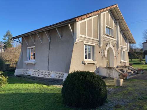 Confolens Charente house foto 7141275