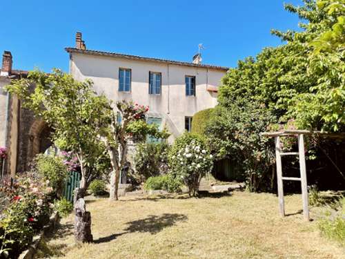 Confolens Charente house foto 7141322