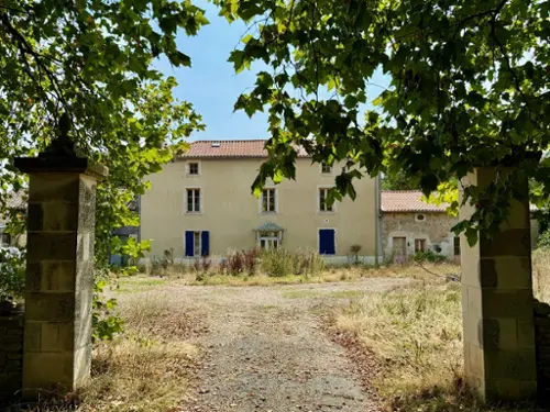 Cours Deux-Sèvres huis foto 7133152