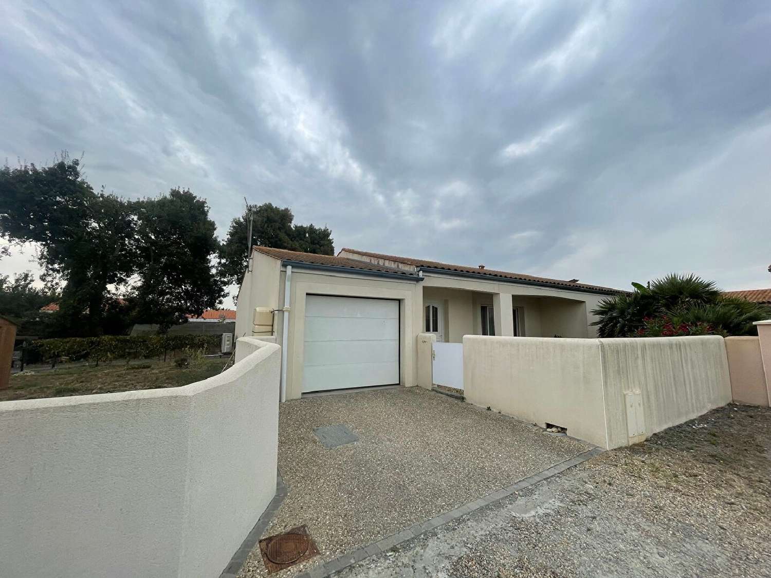 te koop huis Croix-Chapeau Charente-Maritime 1
