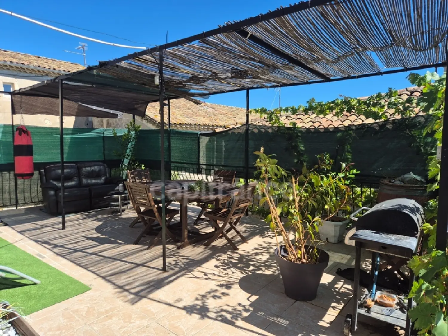  for sale house Deaux Gard 8