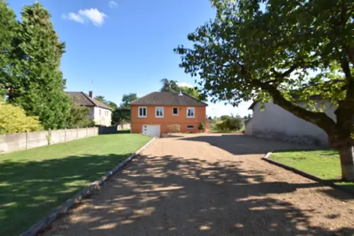 Digoin Saône-et-Loire huis foto 7137091