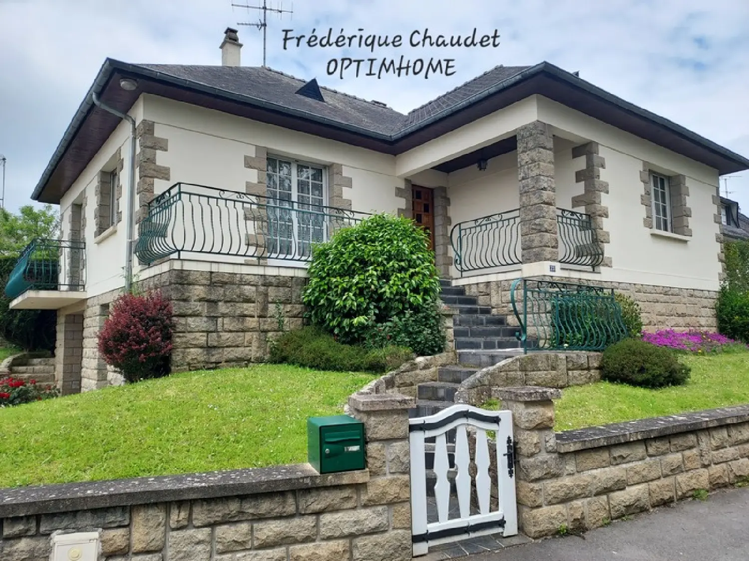  for sale house Ernée Mayenne 1