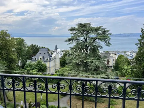 Évian-les-Bains Haute-Savoie huis foto 7132334