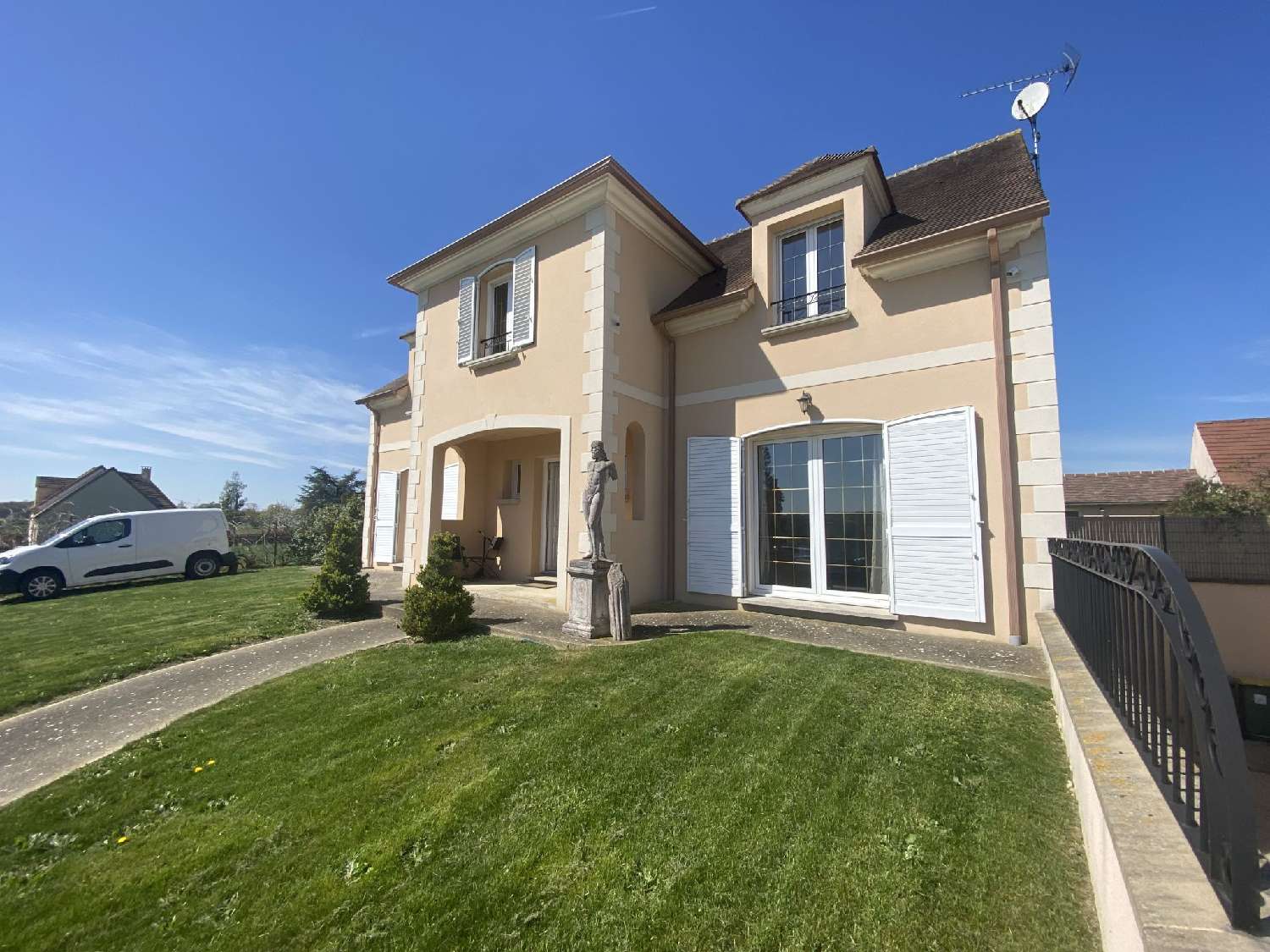  te koop huis Houdan Yvelines 1