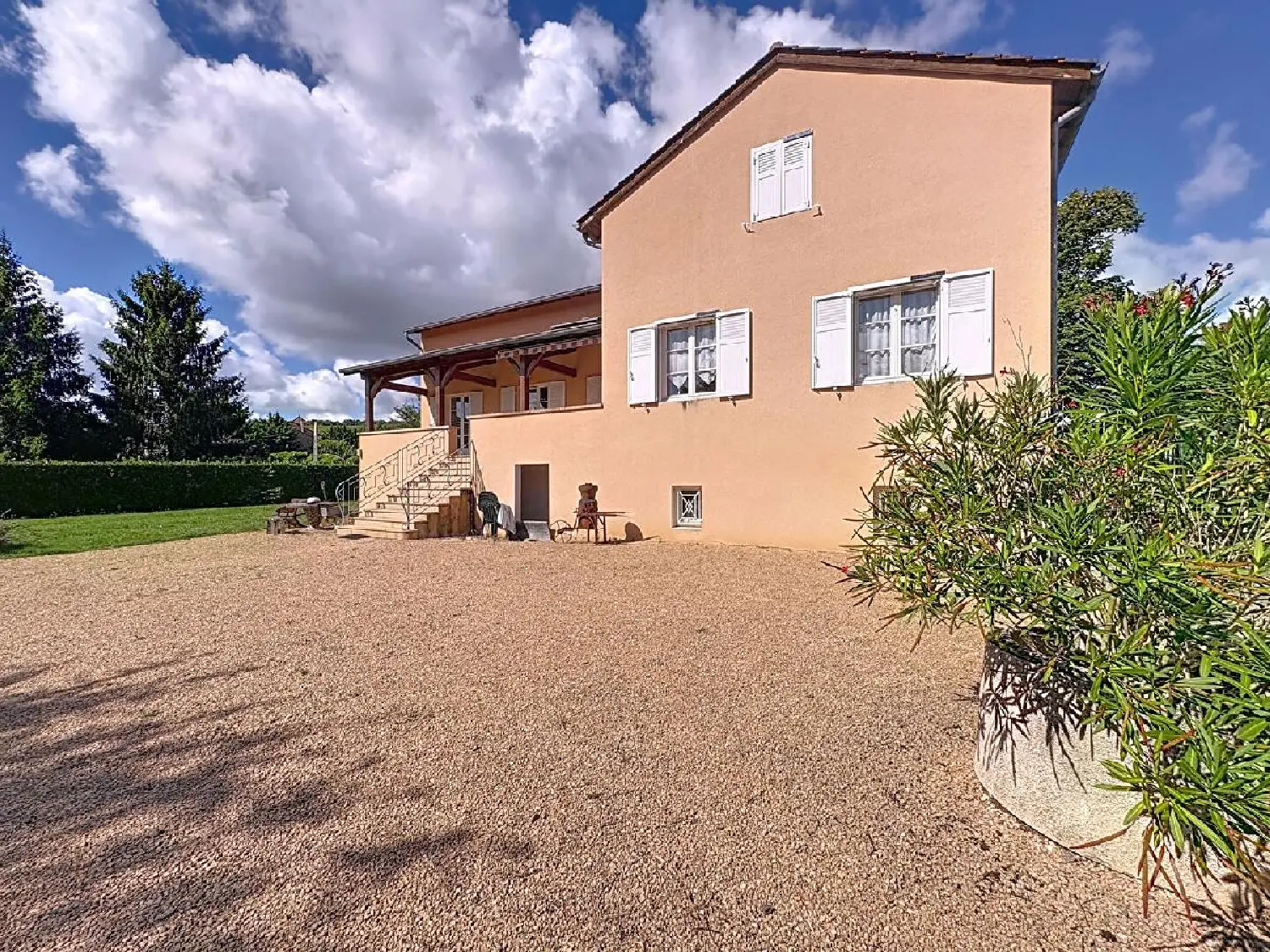  en venta casa Igé Saône-et-Loire 1