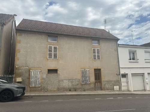 Iguerande Saône-et-Loire huis foto 7137343