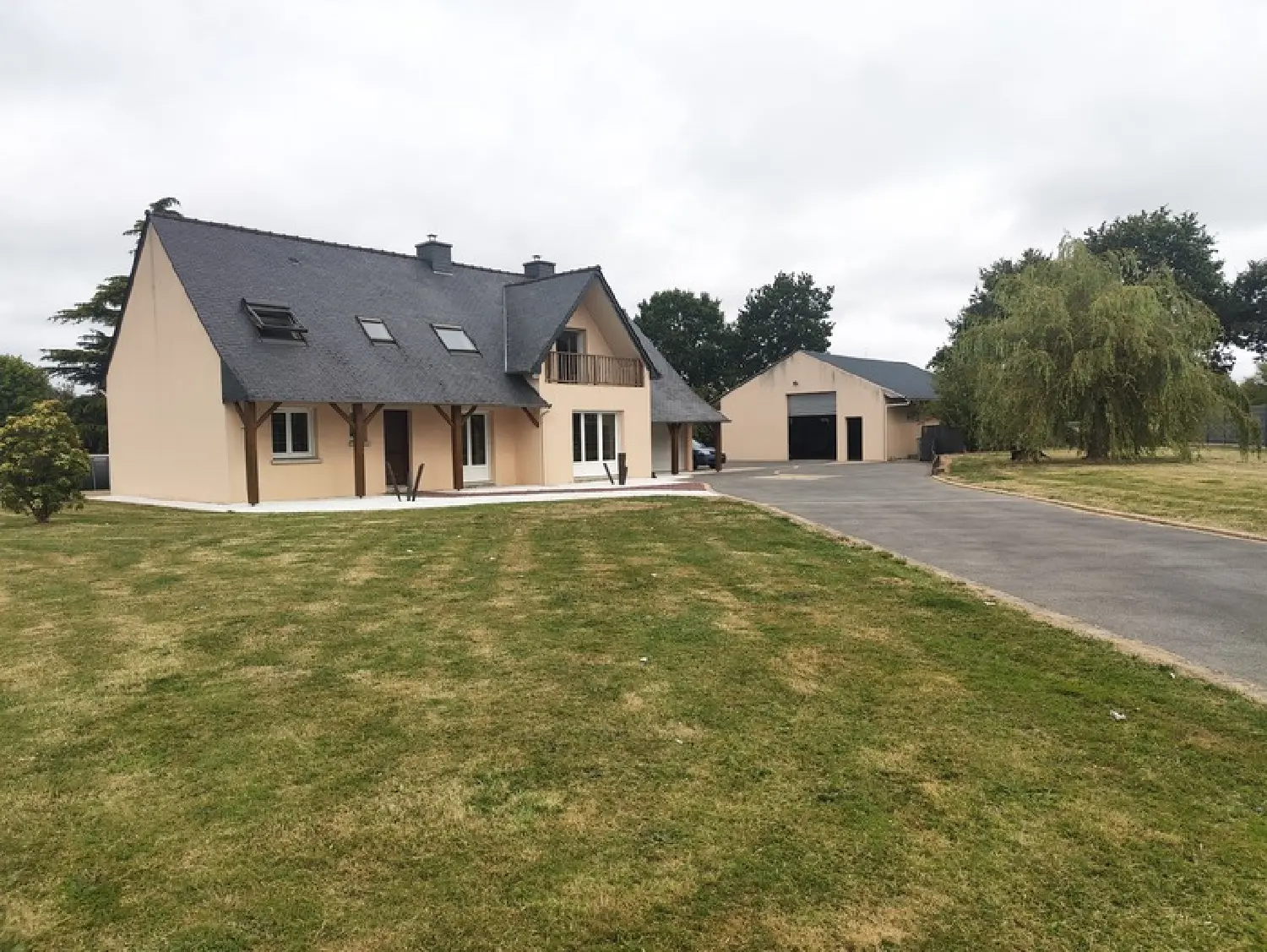  te koop huis Irodouër Ille-et-Vilaine 2