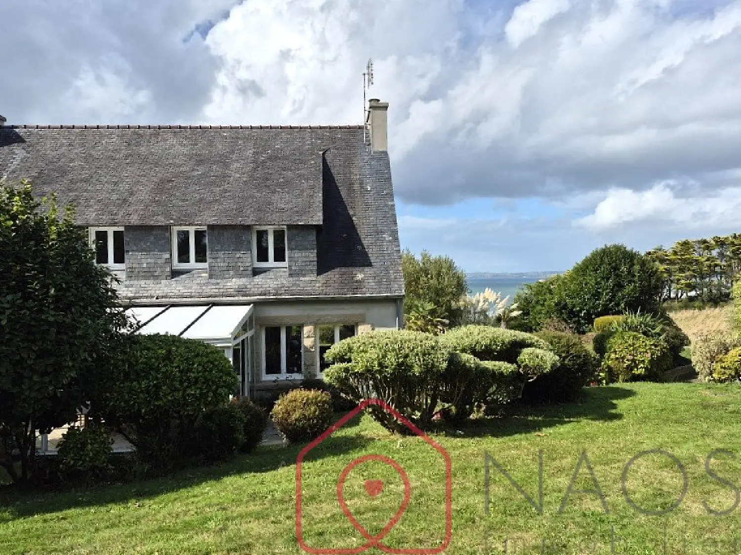  for sale house Kerlaz Finistère 1