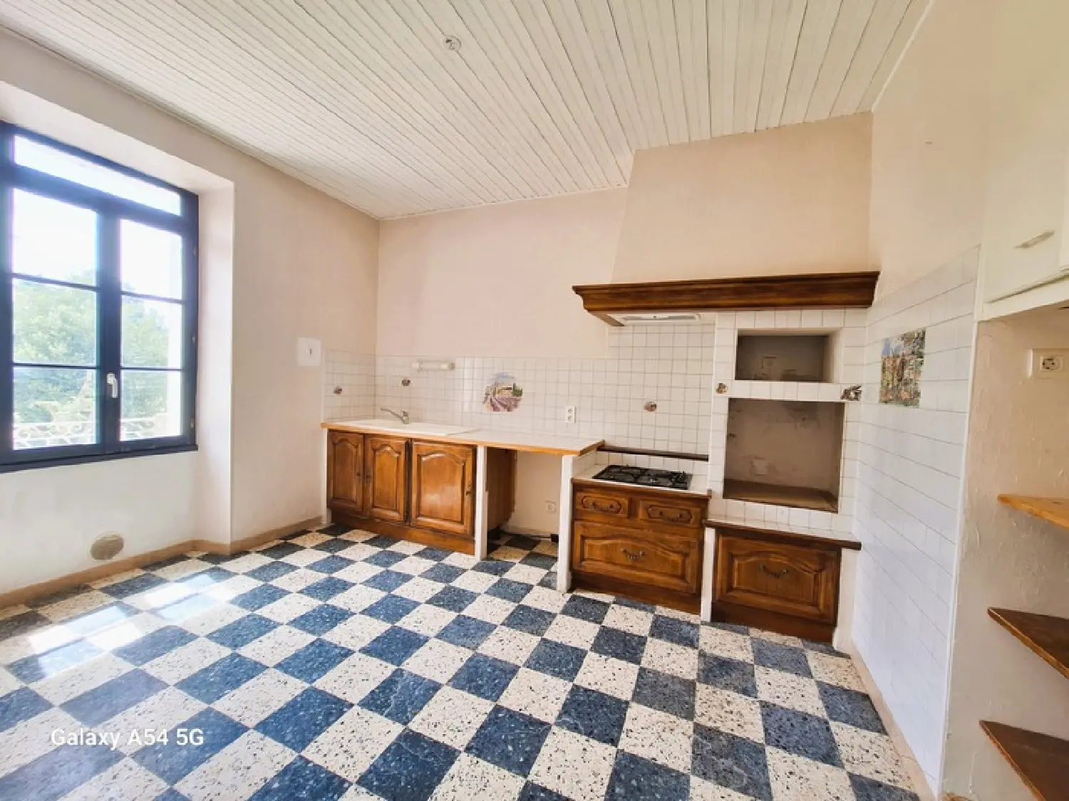  for sale house L'Isle-sur-la-Sorgue Vaucluse 3